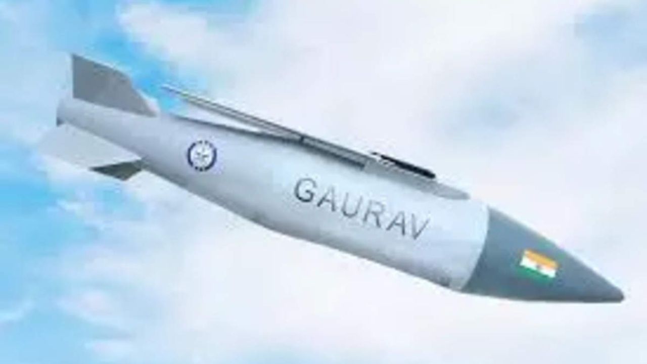 ग्लाईड बॉम्ब गौरवची यशस्वी चाचणी